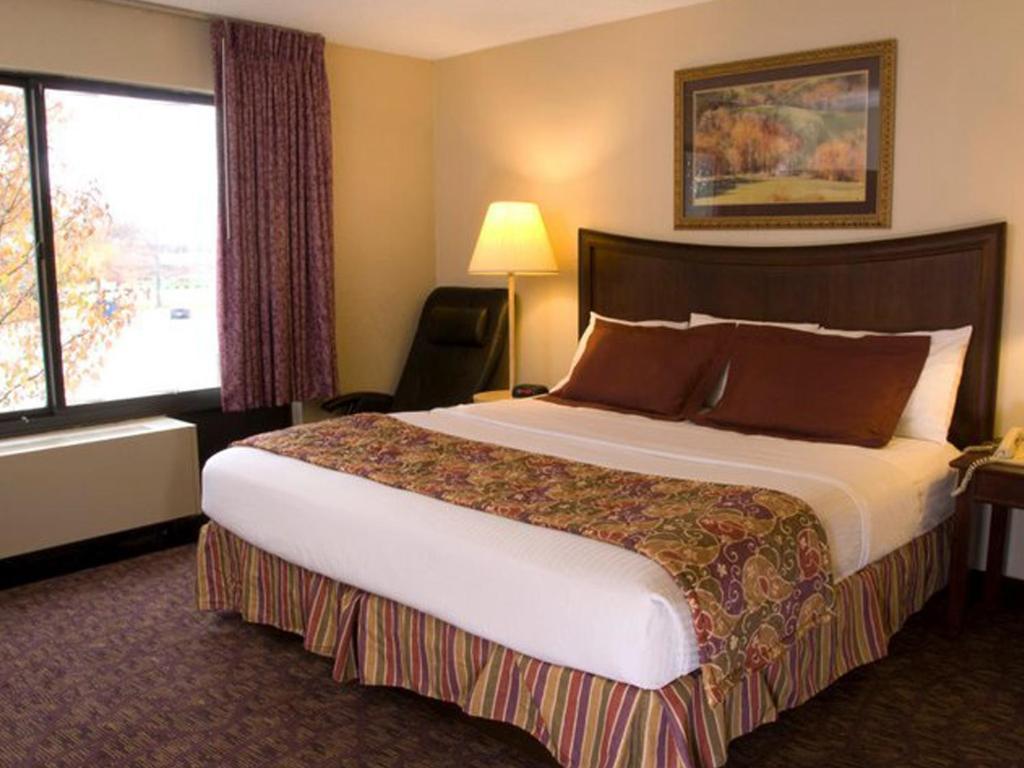 Lamplighter Inn-South Springfield Quarto foto